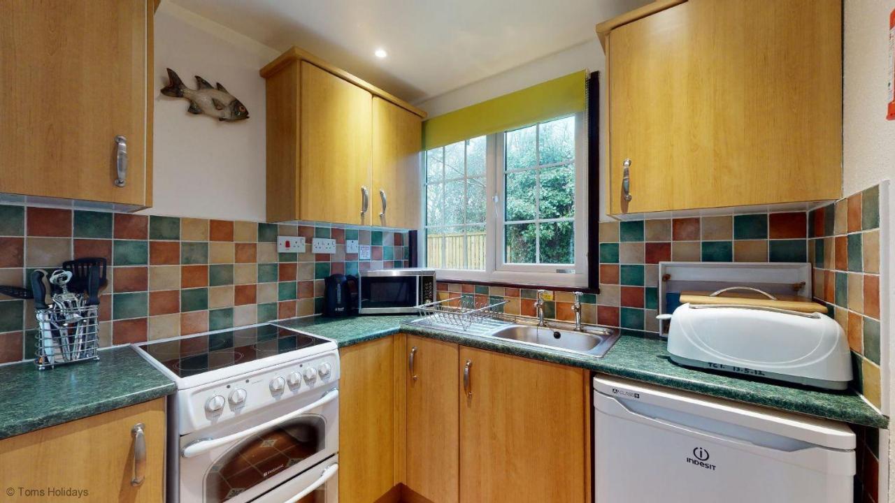01 Tudor Court, Tolroy Manor * Hayle